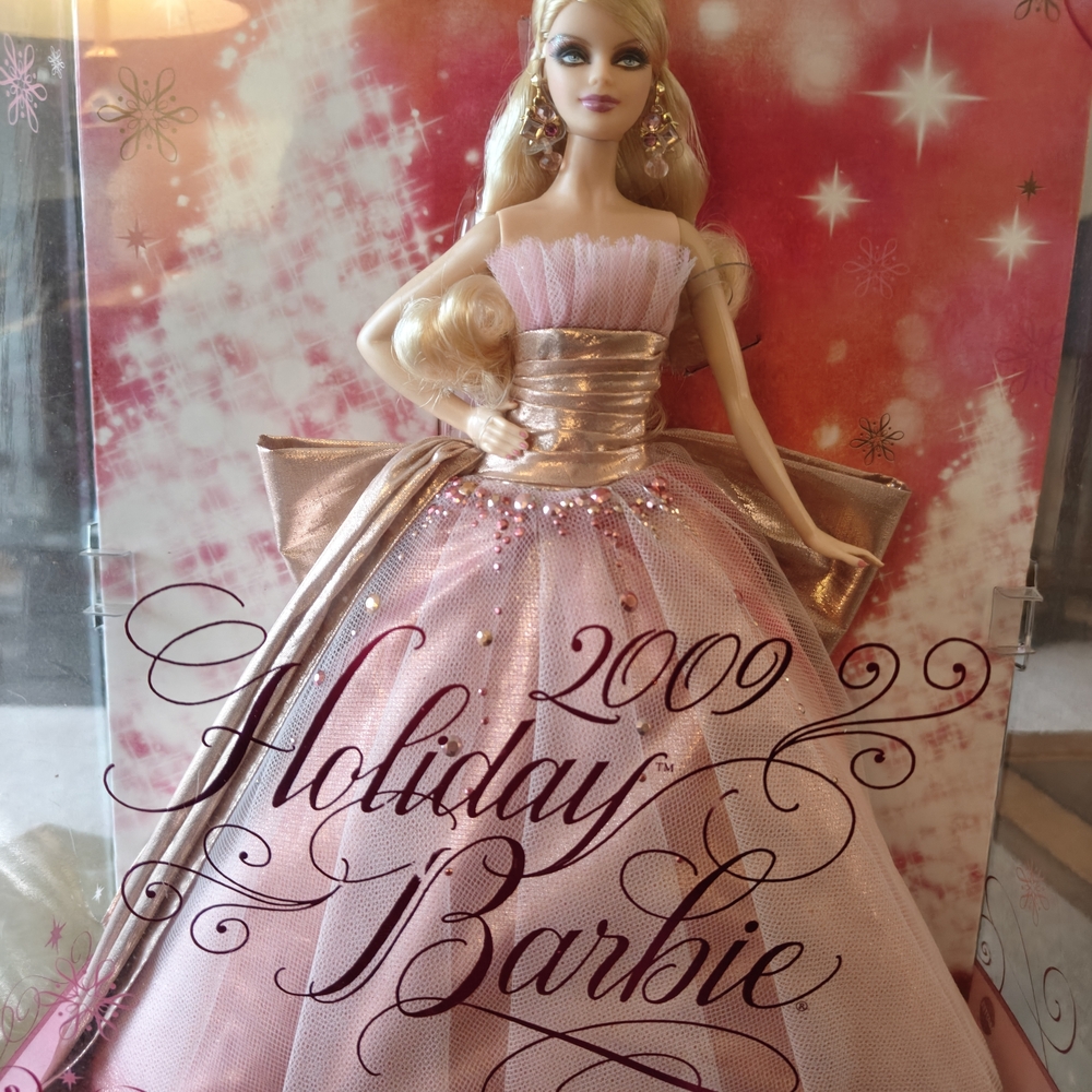 Barbie Holiday Doll in Pink and Gold Gown